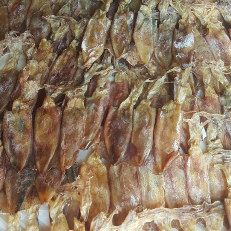 ปลาหมึกแห้งเกรด A ( แพไข่)