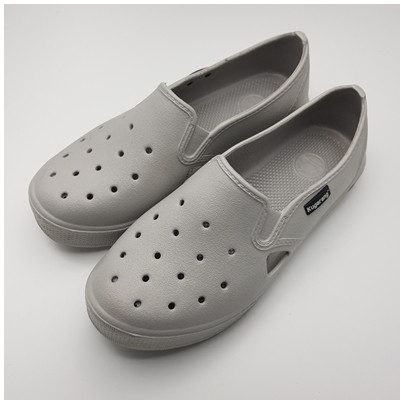 รองเท้าโรงงาน คัชชูไฟล่อน สีขาว KR3535  ไซส์ 36-43