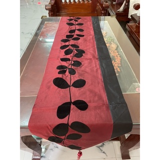 ผ้าปูโต๊ะ Table runner