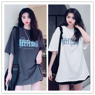 fashiongirl1688 ใหม่เสื้อยืดคอกลม แฟชั่นเกาหลีผ้านุ่มใส่สบายเสื้อยืดแฟชั่นเก๋ๆเกาหลีระบายอากาศสไตส์สาวๆเกาหลีพร้อมส่ง