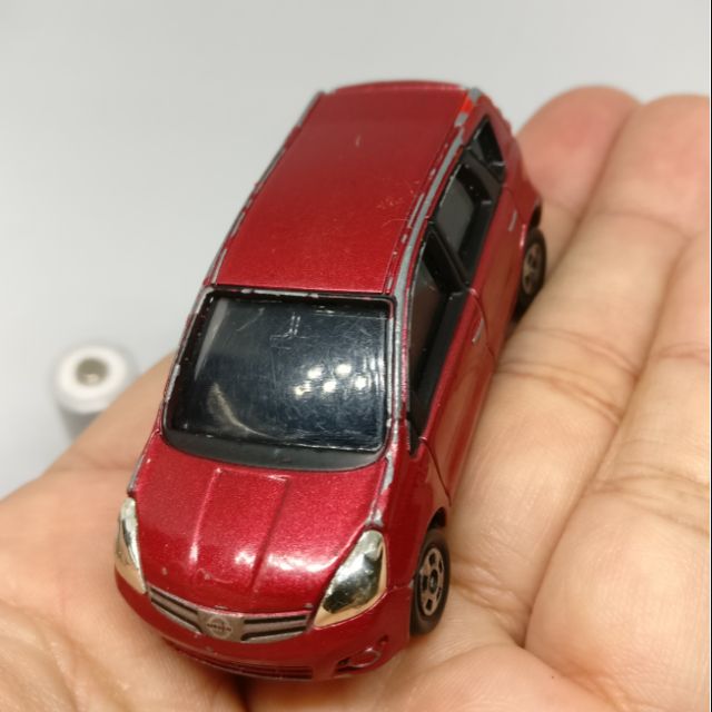 Nissan Note tomica