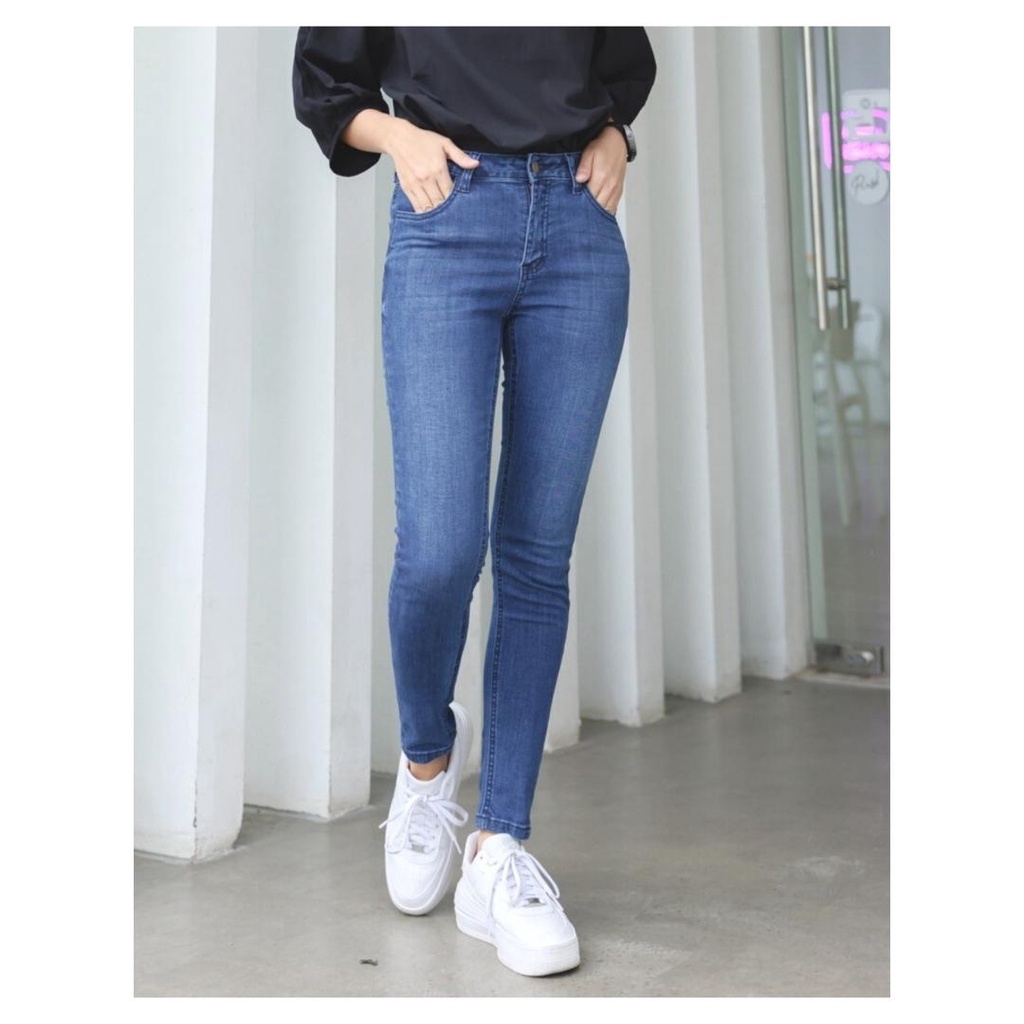 YNO Slim fit denim trousers กางเกงยีนส์ทรงสลิมซิปหน้า 27144