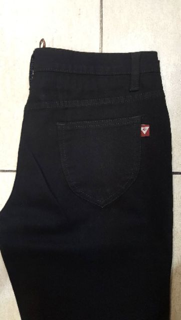 กางเกงยีนส์ขายาว เอว 36 - 52 ผ้ายืด สีดำสนิท สียีนส์ กางเกงยีนส์ยืด กางเกงผ้ายืดขายาว ( นิภา )