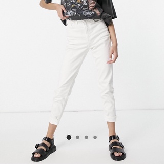 Topshop premium mom jeans in white size 25/30 ของใหม่ พร้อมส่ง