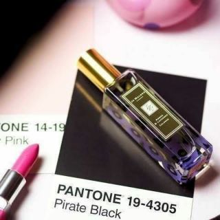 JO MALONE LONDON
Amber &amp; Lavender Cologne 30ml.
น้ำหอมชายแบบคลาสสิค ดอกลาเวนเดอร์ฝรั่งเศสและ petitgrain