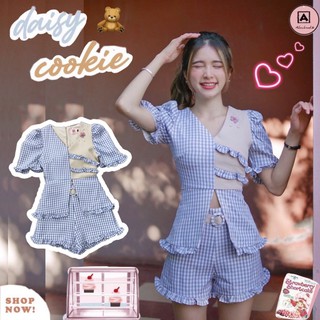 พร้อมส่ง เซท เสื้อ+กางเกง +เข็มขัด ลายสก๊อตฟ้า ใส่วันแม่ได้  น่ารักสุดๆ ซับในทั้งชุด มีฟองน้ำ ผ้าหนาดี เก็บทรงนะคะ