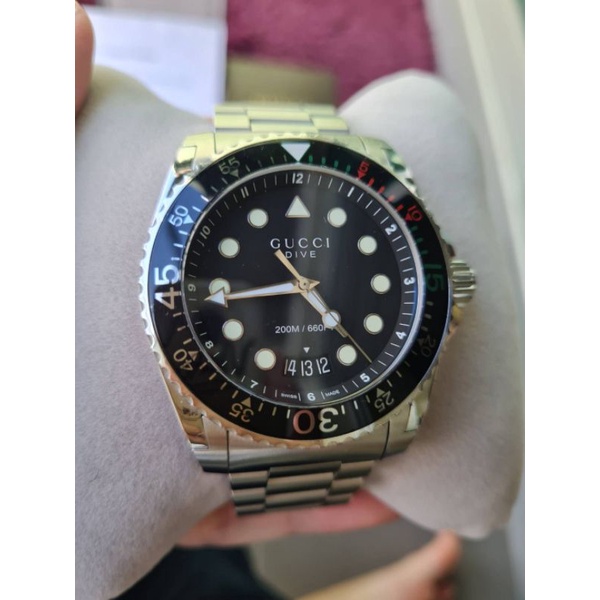 Gucci Dive YA136208 Black Dial Stainless Steel