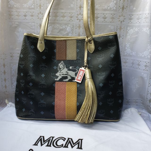 MCM (Limited Edition) กระเป๋ามือสอง​ของแท้​ 100%