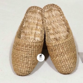 รองเท้าสาน จากผักตบชวา รุ่นสวมลายสานละเอียด | Water hyacinths slipper