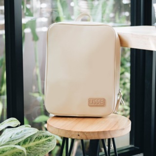 Philos Matters - LISSE Leather Backpack สีครีม