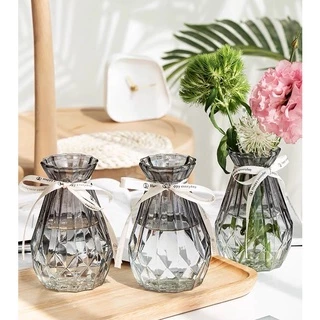 [Becky home shop] แจกันแก้ว แจกันประดับห้องสุดสร้างสรรค์ แจกันทรงยุโรป แจกันตกแต่งห้องนั้งเล่น แจกันเหลี่ยมเพรช