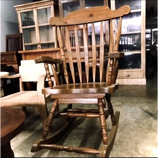 Rocking Chair teakwood เก้าอี้โยกไม้สักเฟอร์นิเจอร์ไม้สักถ่ายจากภาพจริงรับน้ำหนักได้ถึง125kg.