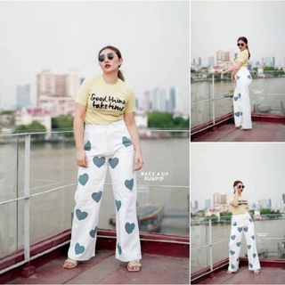 Backupdenim BU6919 กางเกงเอวสูง ขากระบอกใหญ่ ปะแต่งผ้าหัวใจ DIY แฟชั่นสุด รุ่นนี้คืดดีย์ มาก ผ้าไม่ยืด ทรงสวย