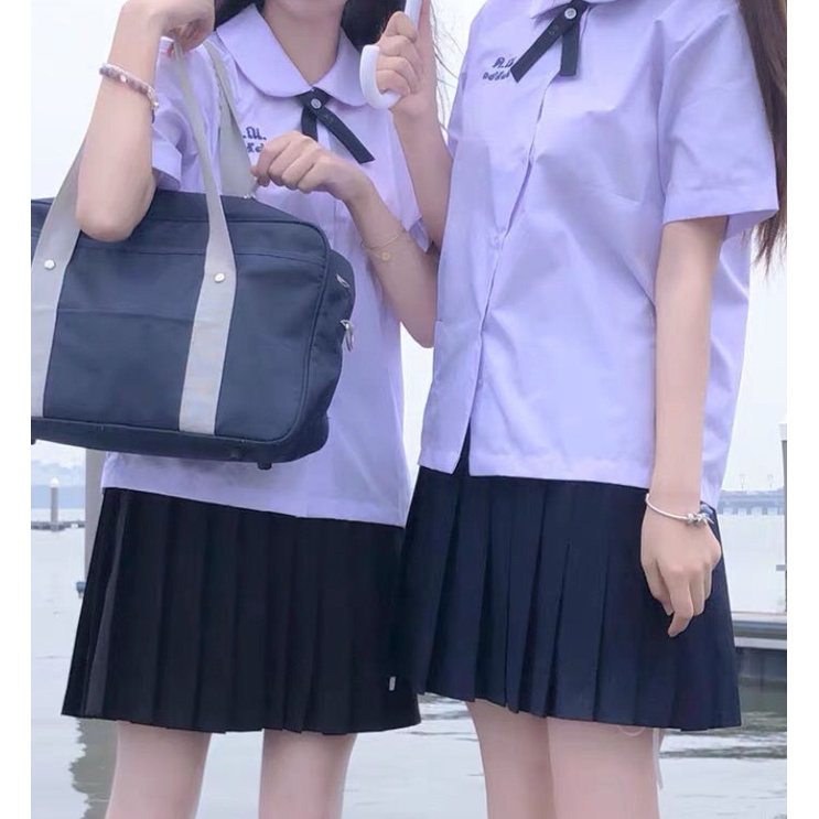 ชุดนักเรียนไทยเสื้อเชิ้ตหญิงฤดูร้อนแขนสั้นชุดวิชาไทยเสื้อเชิ้ตสีม่วงอ่อน + กระโปรงพลีท ชุดนักเรียน
