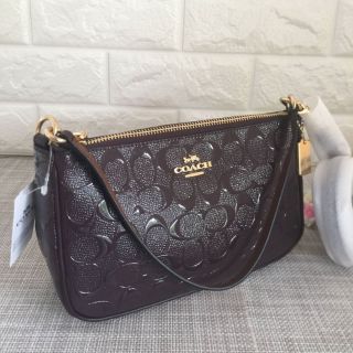 Coach pouch ลายซีนูน หรู ใหม่มือ1 แท้100%