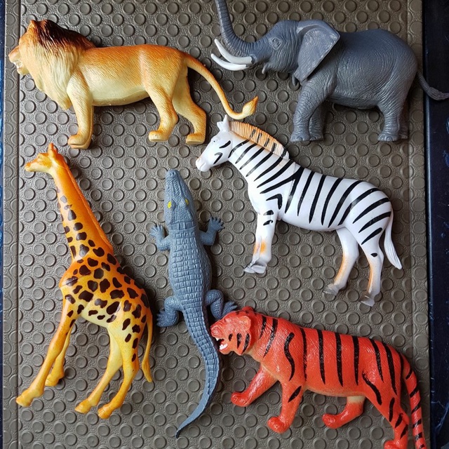 Figures ซาฟารีตัวใหญ่ 6 ตัว