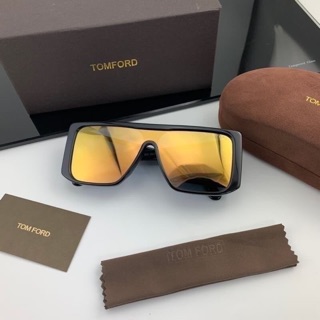 แว่นตากันแดดTom Ford Atticus Ft Sunglasses