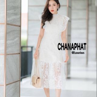 Dress ลูกไม้สีขาวซับในสีครีม งานลูกไม้ปักลายทั้งตัว By Chanaphat