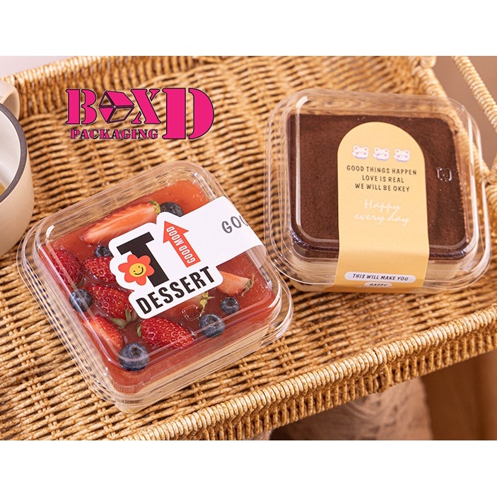กล่องสี่เหลี่ยมใส กล่องโยเกิร์ต(แพค20ใบ)8.5*8.5*4.5 ซม ใส่เค้กคัพ บ็อกเค้ก บานอฟฟี่ PVC40