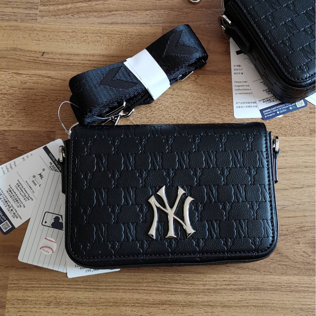 พร้อมส่ง รบกวนสอบถามก่อนสั่งกดนะคะMLB monogram hoody bag กระเป๋าสะพาย ...