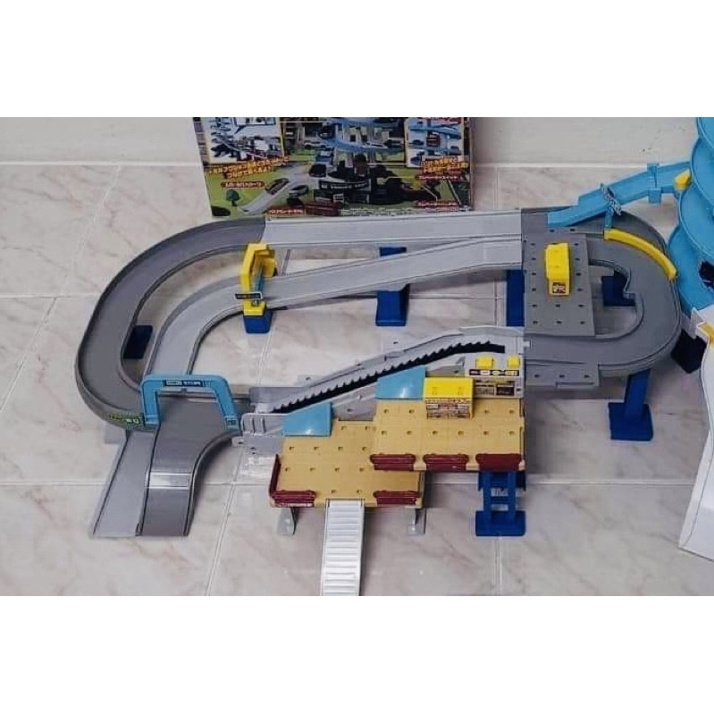 รางรถเหล็ก Takara Tomy โทมิก้า ไฮเวย์(รุ่นใหม่) Tomica Town 2 Speed Control! Tomica Action Highway