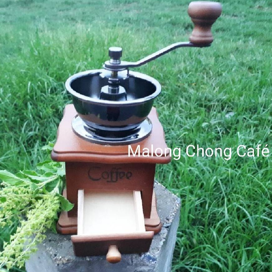 เครื่องบดกาแฟแบบไม้ สไตล์วินเทจสวยมาก น่าสะสม – โปรปัง