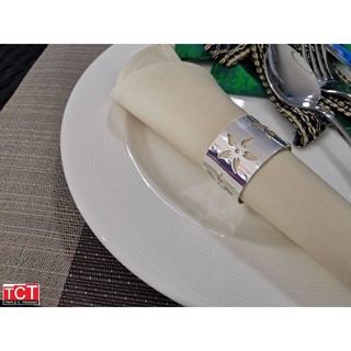 ห่วงรัดผ้าเช็ดปาก แหวนรัดผ้าเช็ดปากสแตนเลสอย่างดี ทรงกลมลายดอกไม้ NAPKIN RING อุปกรณ์บนโต๊ะอาหาร