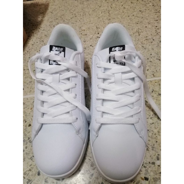 Baoji​ BJW590 รองเท้าผ้าใบ 41 ขาว-ดำ​(ส่งต่อค้าาซื้อมาผิดไซส์)​