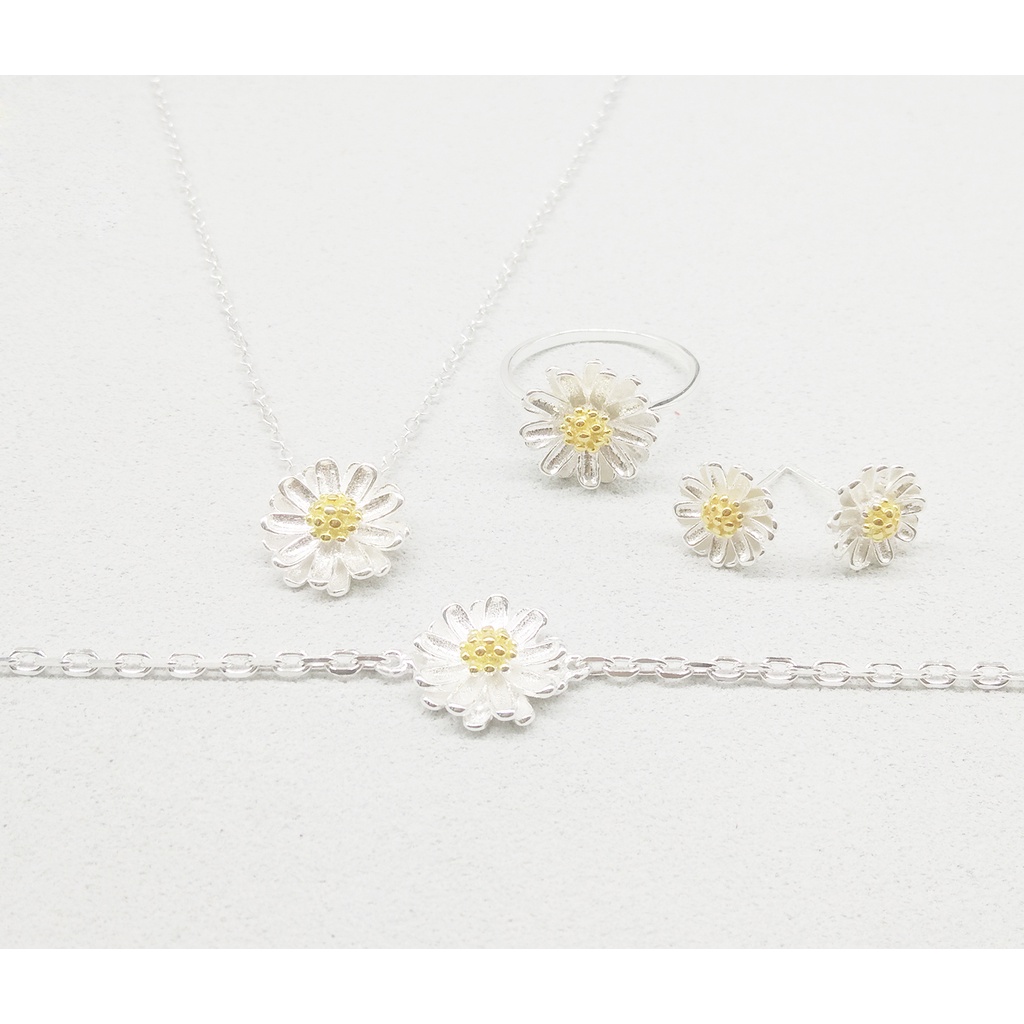 Hue Ngan สร้อยคอเงิน 925 ต่างหู แหวนและสร้อยข้อมือ Combo - Chrysanthemum PP1159-TB