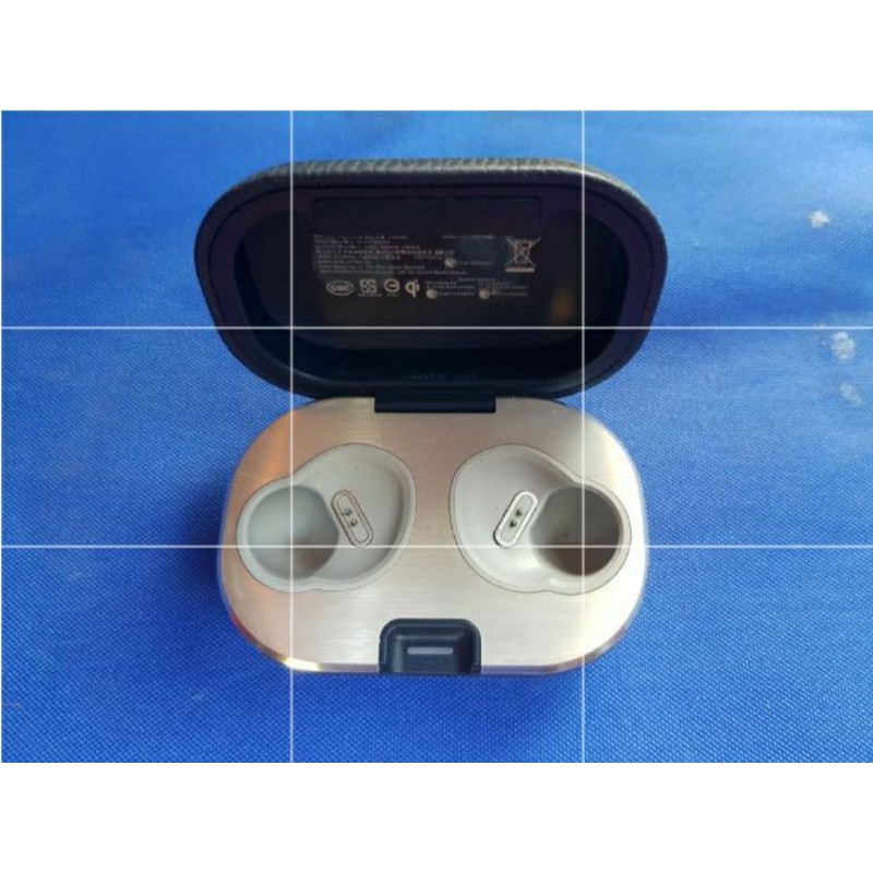 หูฟังB&O(Bang&Olufsen)