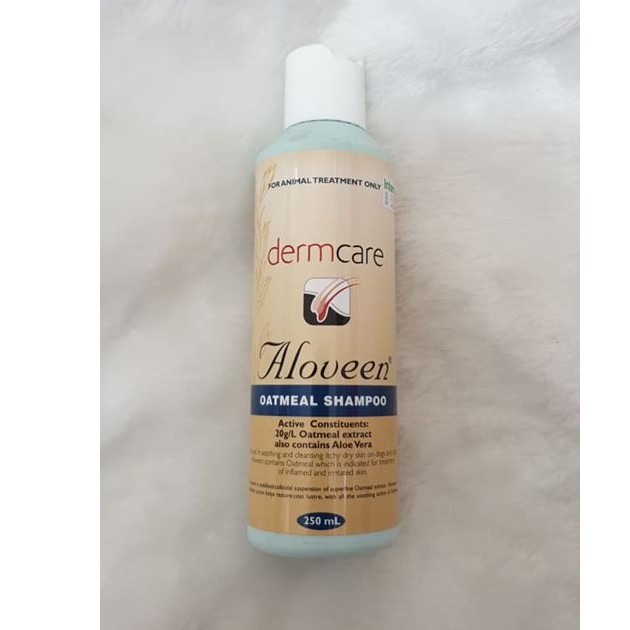 Dermcare Aloveen Oatmeal Shampoo แชมพูสำหรับผิวแพ้ง่าย สำหรับสุนัขและแมว บำรุงขน 250 มล