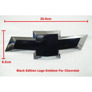 ป้ายโลโก้พลาสติกสีดำเงาขอบเงิน Chevrolet  ขนาด 26.0x8.5cm ติดตั้งด้วยเทปกาวสองหน้าด้านหลัง