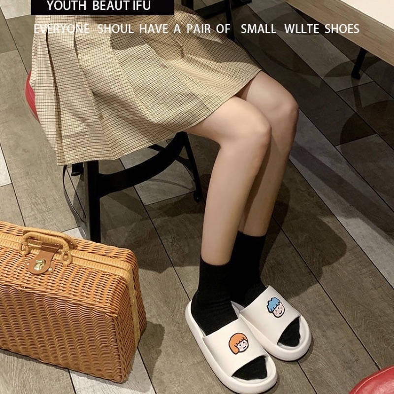 Boys and girls  รองเท้าแตะแบบสวม รองเท้าแฟชั่น มี2สีให้เลือก No.2228