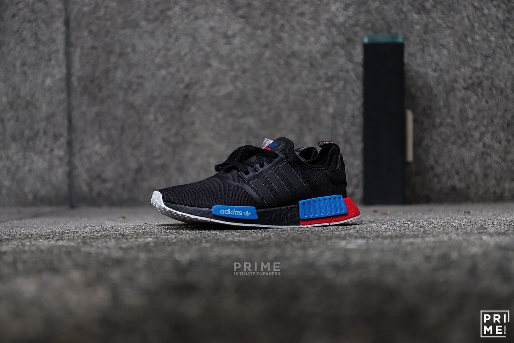 Adidas NMD R1  Core Black / Red (FX4355)