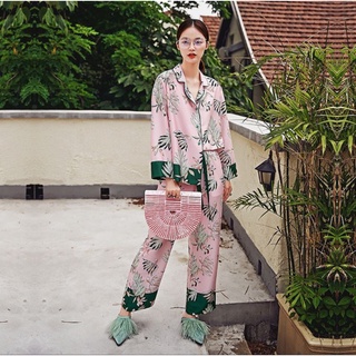 ชุดนอน Pink lily pajamas (Premium silk satin)