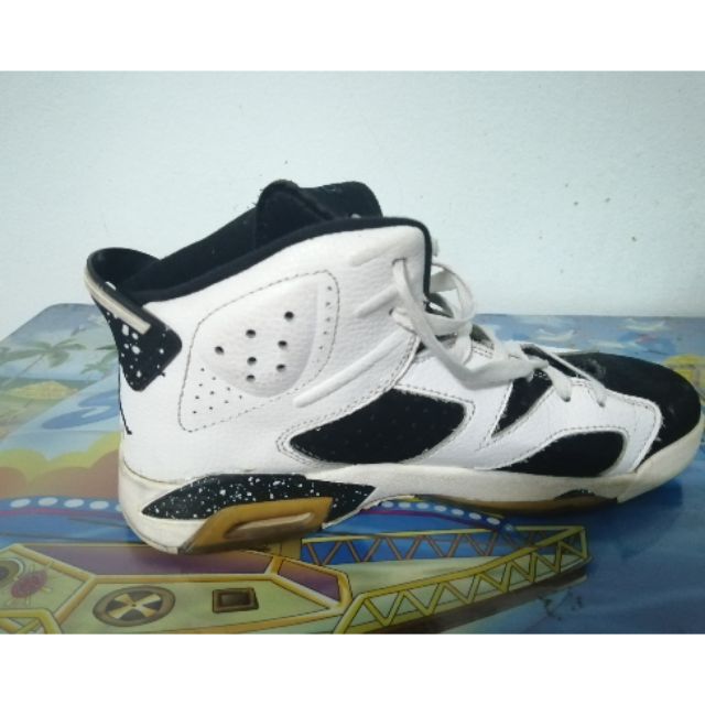 Jordan 6 Retro OREO​ พื้นยังใช้ได้อยู่