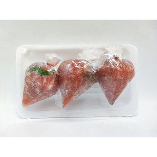 แหนมหมู แหนมตุ้ม ขนาดประมาณ 135-140 กรัม (3 ก้อน X 1 แพค) ***จัดส่งพร้อมถุงเจล Icepack