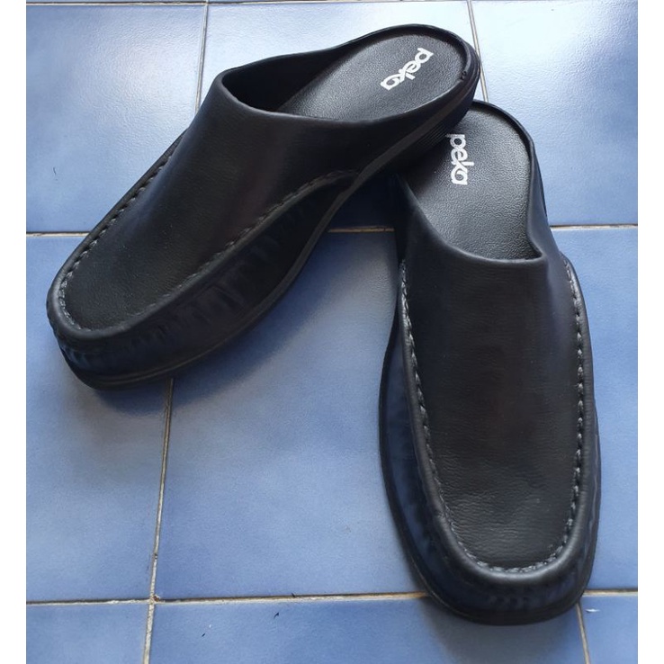 รองเท้าแตะแบบสวมปิดนิ้วเปิดส้น ไซค์40-43ราคาถูก