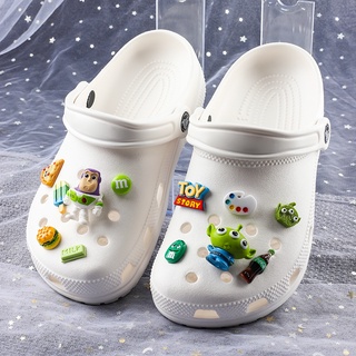 อุปกรณ์เสริม จี้ชาร์มลายการ์ตูน สําหรับตกแต่ง Crocs DIY