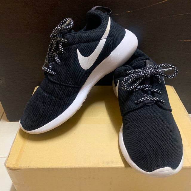 roshe run 1