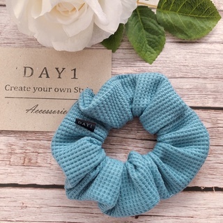 DAY 1 scrunchies โดนัทมัดผม ยางรัดผม M size