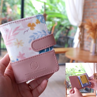 PERF กระเป๋าใส่บัตร เล่มใส่บัตร Card Holder (ลาย pastel tropical)