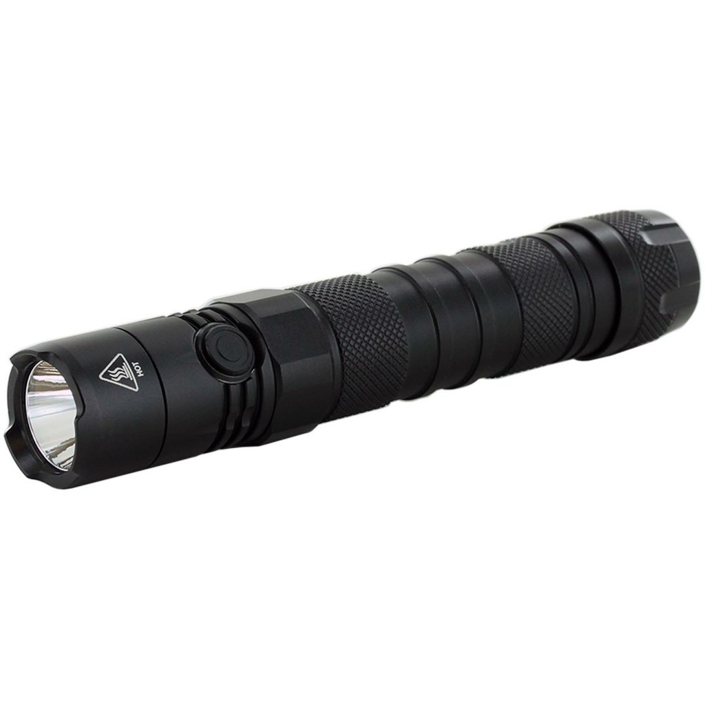ไฟฉาย Nitecore รุ่นใหม่ P12 Tactical LED CREE XP-L HD V6 - 1200 Lumens - ใช้ 1 x 21700