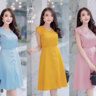 N1723-(b)

✅✅ราคา 290 บาท ✅✅

Dress ชุดแซกออกงานเรียบหรู เนื้อผ้าซาร่าสีพื้น 
เพิ่มดีเทลเก๋ ติดกระดุมแต่งน่า มีซิปหลัง