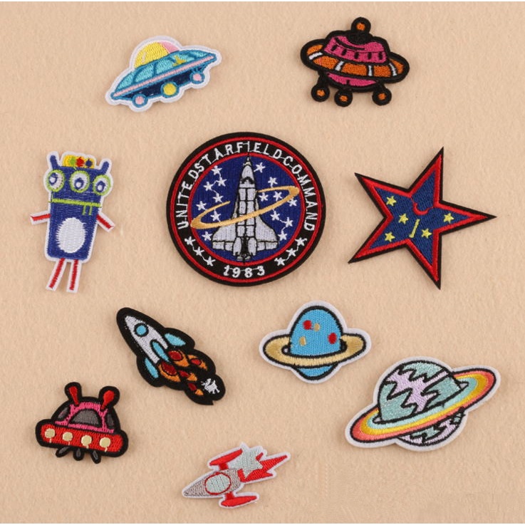 Planet UFO Rocket Astros ชุดปักสติกเกอร์ผ้าป้ายเสื้อผ้า Armbands กางเกงแพทช์ Decals กาวกลับสามารถรีดได้สามารถ Hand-Sewn diy วัสดุเคสโทรศัพท์ตกแต่ง