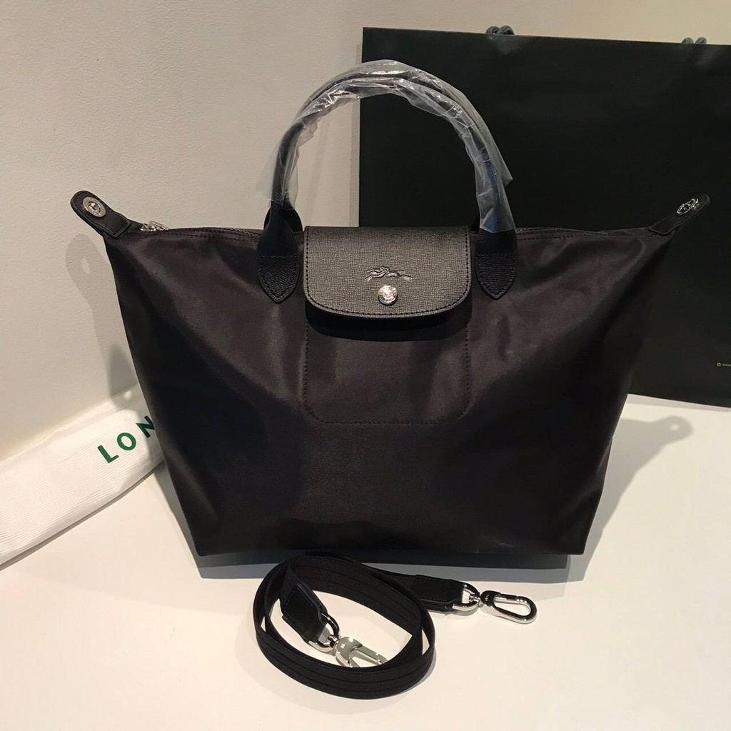 กระเป๋า Longchamp Le Pliage Neo Size M