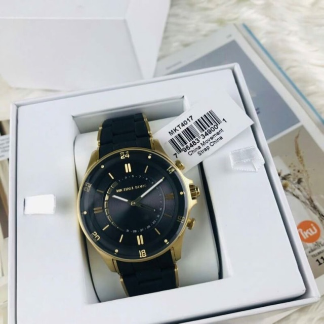 mk smartwatch dw4c