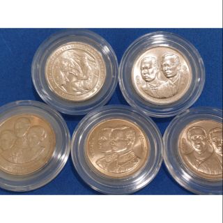 เหรียญ 10 บาท เหรียญนิกเกิลที่ระลึก   5 วาระพร้อมตลับ เหรียญไม่ผ่านการใช้งาน