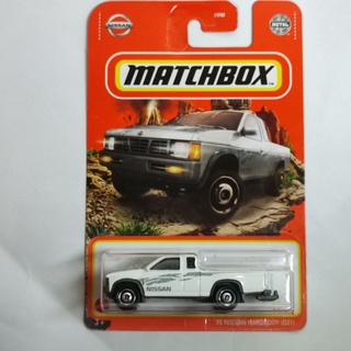 matchbox Nissan  hardbody D21 สีขาว