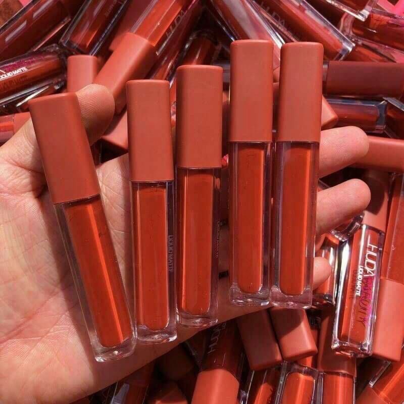 ลิปกลอสฮูดาโทนส้ม บรรจุ 24 ชิ้น8056
